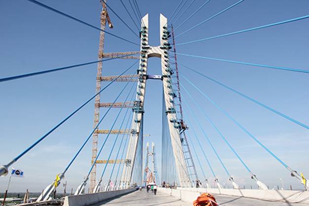 Cầu Vàm Cống được hợp long tháng 9/2017