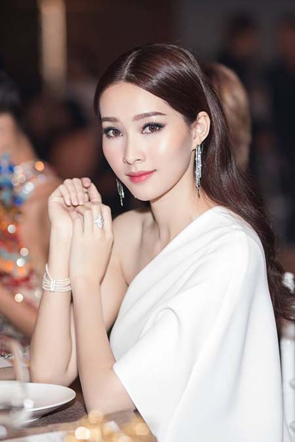 Hoa hậu Thu Thảo cũng là một nữ doanh nhân trong nhiều lĩnh vực.