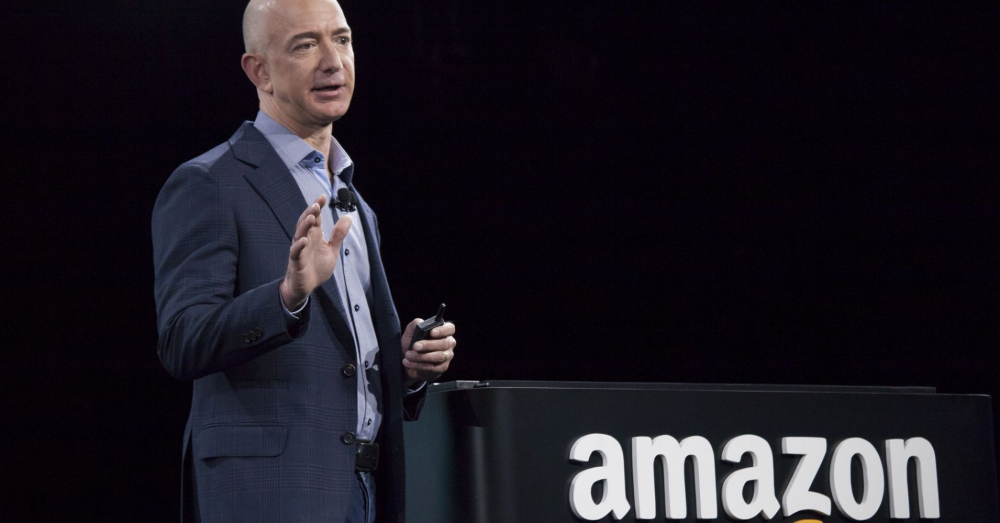 CEO Amazon Jeff Bezos là người giàu nhất thế giới năm 2018. (Ảnh: Getty Images)