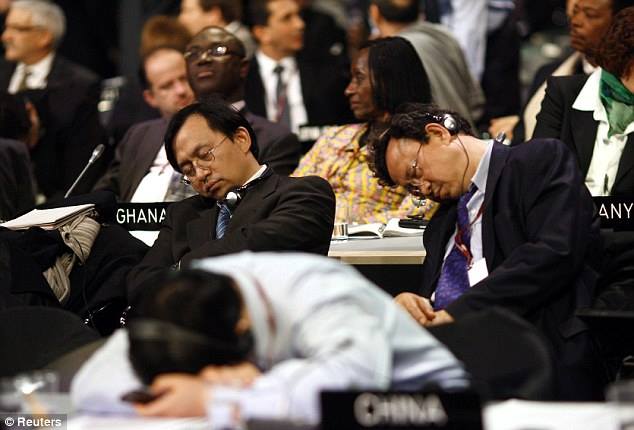 Các chính khách ngủ tại cuộc họp LHQ.