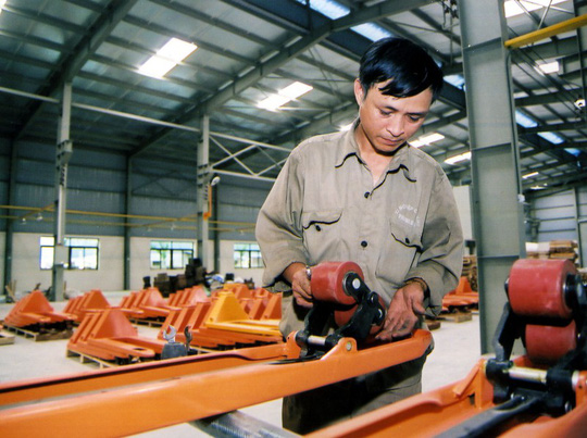 Doanh nghiệp Việt Nam cần sự hỗ trợ mạnh mẽ hơn nữa để đầu tư công nghệ cao và nâng cao chất lượng lao động - Ảnh: Minh Chiến