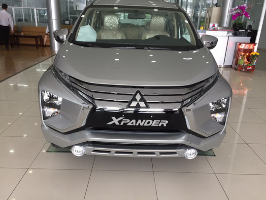 Khách mua xe Xpander được hẹn đến tháng 3 năm sau mới nhận