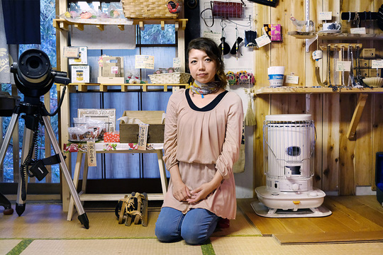Ngôi nhà được cấp miễn phí của bà Naoko hiện trở thành quán cafe thu hút những người đi phượt. Ảnh: CNN