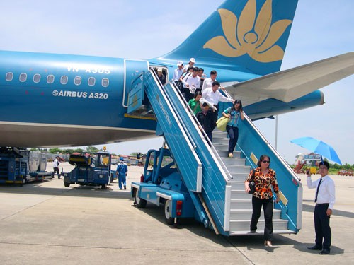 Nhiều đường bay mới ở Cảng Hàng không quốc tế Cần Thơ chỉ hoạt động theo dạng thuê bao chuyến vào dịp hè. Ảnh: Ngọc Trinh
