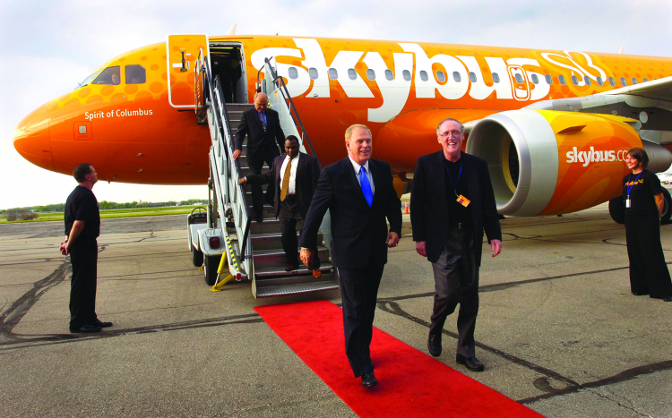 Bill Diffenderfer, CEO của hãng hàng không chết yểu Skybus Airlines cho rằng đầu tư vào hàng không là “vụ đặt cược vô cùng mạo hiểm”. (Ảnh: eTurboNews).