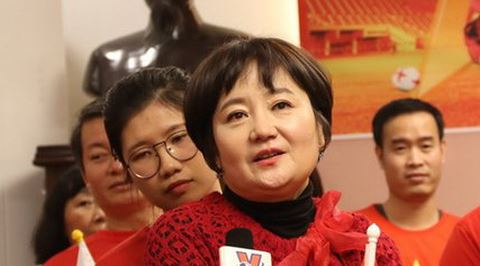 Còn bà Choi Sang-ah, phu nhân của huấn luyện viên Park