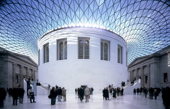 Bảo tàng Anh nằm ở London, Anh đứng thứ 4.