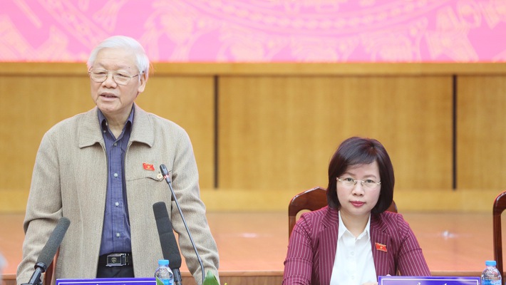 Tổng bí thư, Chủ tịch nước tiếp xúc cử tri Quận Ba Đình.    