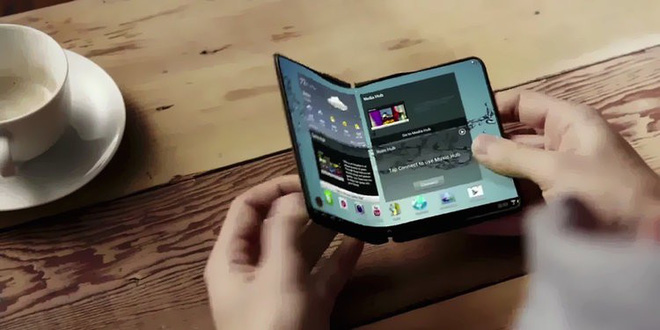 Những chiếc smartphone màn hình gập đầu tiên sẽ được ra mắt vào giữa năm 2019