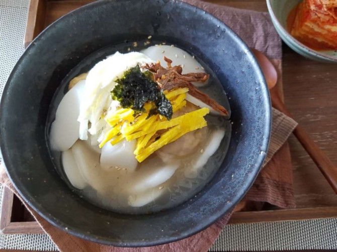 Món súp bánh gạo Hàn Quốc - Ảnh: ABC News    