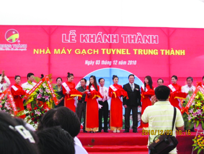 TGĐ Cao Minh Hòa tại buổi lễ khánh thành một nhà máy của Công ty CP Trung Thành   