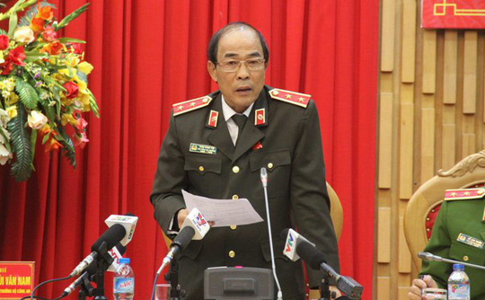 Trung tướng Trần Đăng Yến, Phó Tổng Cục trưởng Tổng cục An ninh (Bộ Công an), trả lời câu hỏi của báo chí tại cuộc họp chiều 15-1 - Ảnh: Minh Chiến