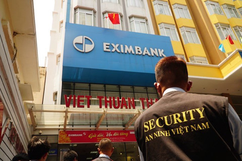 Ngân hàng Eximbank chi nhánh TPHCM. Ảnh: Zing