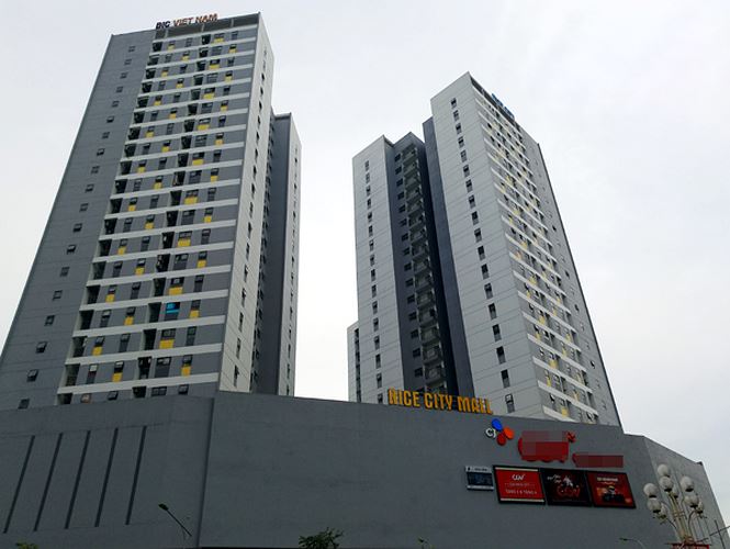 Dự án nhà ở xã hội Rice City Linh Đàm từng xôn xao dư luận khi bán nhà sai đối tượng với danh sách có cả người nhà và lãnh đạo của chủ đầu tư là Công ty cổ phần BIC Việt Nam.