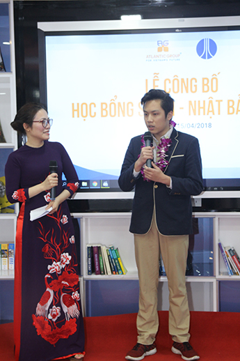 Em Nguyễn Tiến Thành – Nam sinh duy nhất đạt học bổng 100% tại Hà Nội