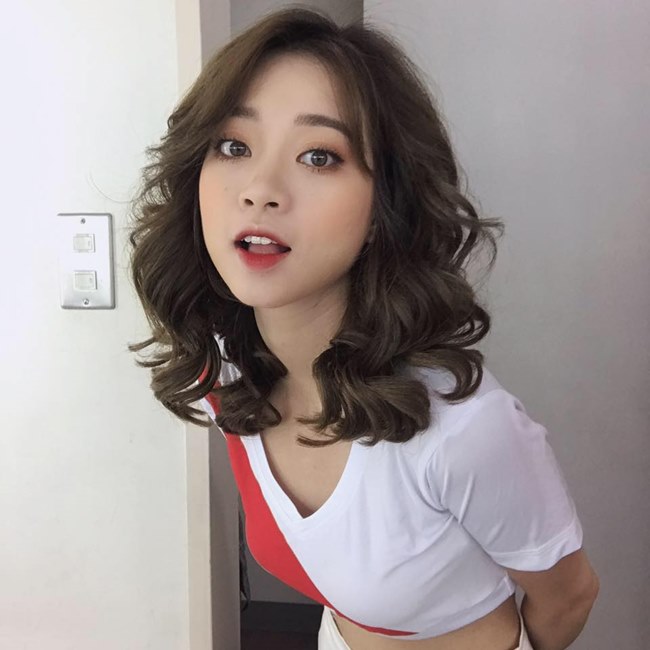 Mai Anh từng góp mặt trong một số MV, phim truyền hình như Tuổi thanh xuân, Bánh đúc có xương, Ma làng 2. Cô nàng đại diện đội tuyển Peru trong chương trình đồng hành World Cup 2018 của VTV.

