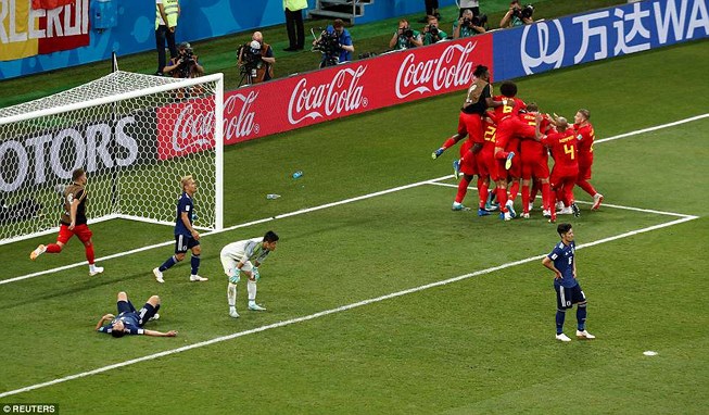 Ngay sau khi Hazard sút bóng trúng cột dọc, Nhật Bản lại một lần nữa trừng phạt Bỉ bằng bàn thắng thứ hai ở phút 52…