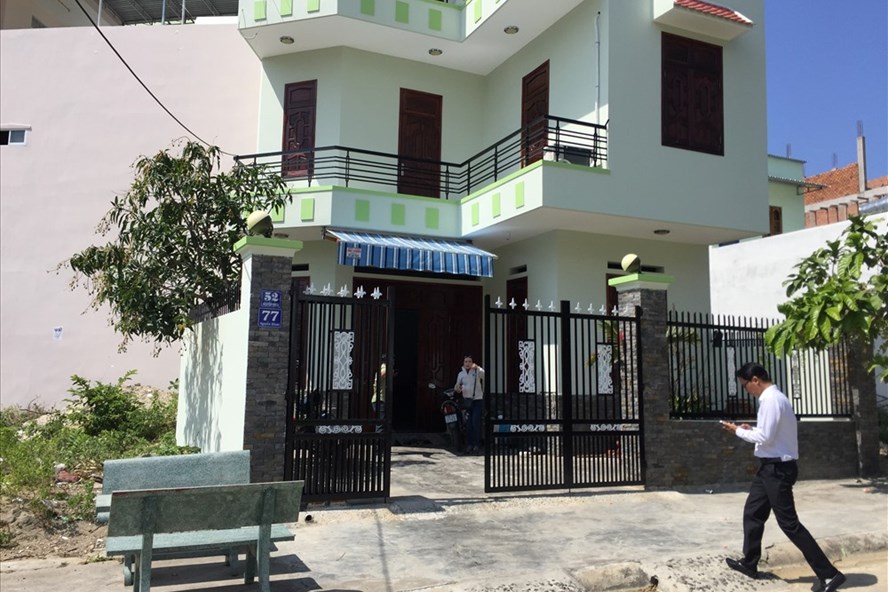 Một ngôi nhà được cho là rao bán bằng tiếng nước ngoài ở Nha Trang, Khánh Hòa.  