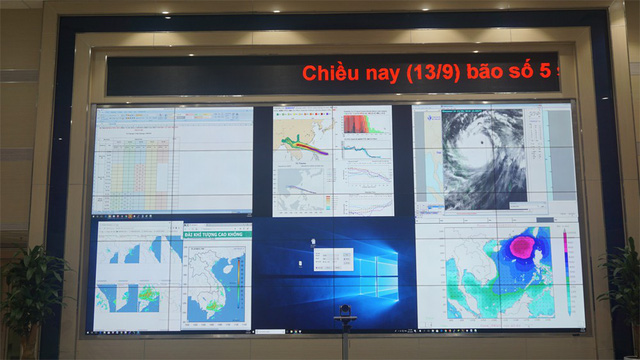 Tổng cục Khí tượng thủy văn đang theo dõi sát siêu bão Mangkhut.