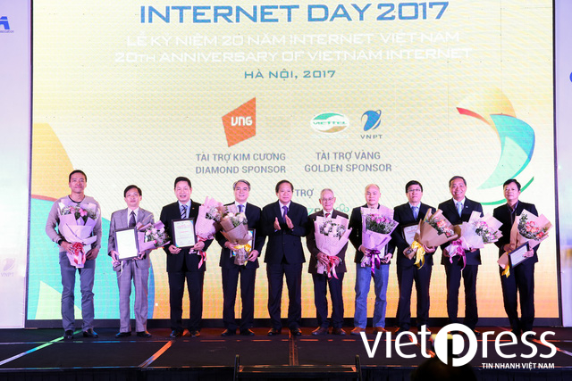 Những người có ảnh hưởng lớn nhất đến Internet Việt Nam trong 20 năm qua.