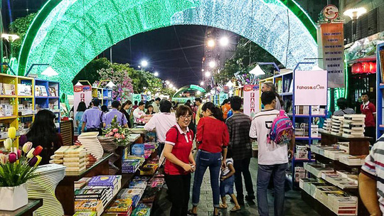 Lễ hội Đường sách ở TP HCM góp phần khuyến khích, phát triển văn hóa đọc trong dịp Tết đến, Xuân về    