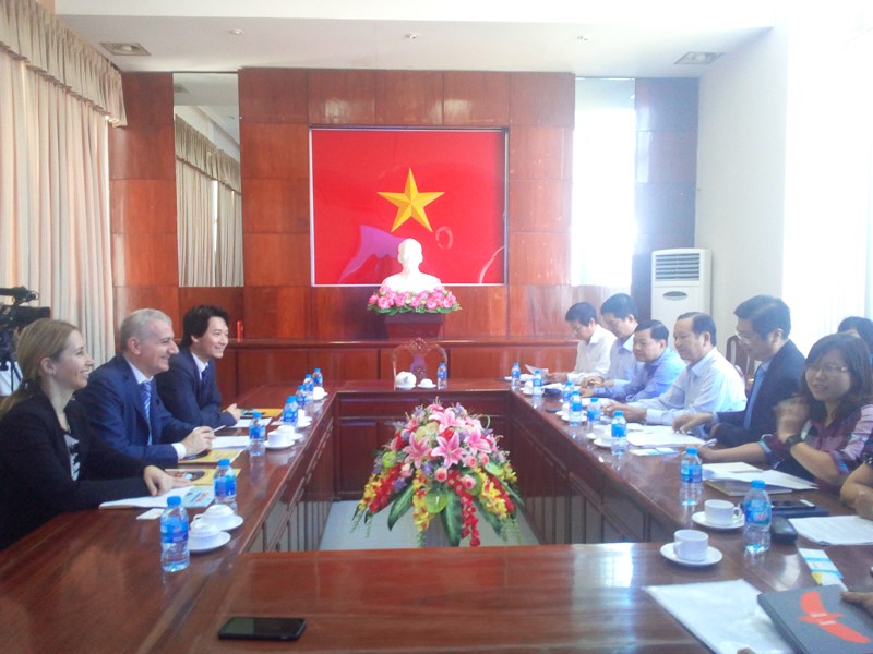 Buổi tiếp và làm việc giữa lãnh đạo Cần Thơ và làm việc với đoàn công tác của Phòng Thương mại Ý tại Việt Nam (ICHAM) - Ảnh:CẨM GIANG