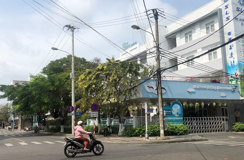 Khu đất 48 Nguyễn Du theo định giá hơn 15,5 triệu đồng/m2 nhưng UBND TP Đà Nẵng chỉ xác định hơn 7,7 triệu đồng/m2. Ảnh: LÊ PHI.    