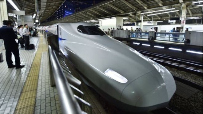 Nhật Bản là quốc gia có những chuyến tàu chạy đúng giờ nhất thế giới (Ảnh: Getty)