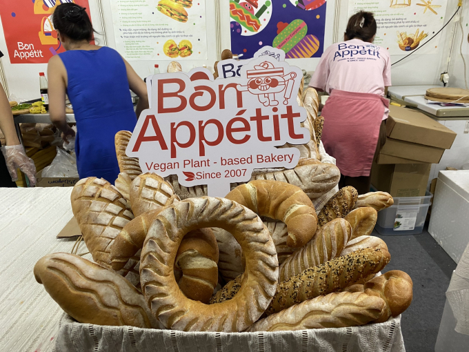 Các loại bánh mì được trưng bày tại lễ hội