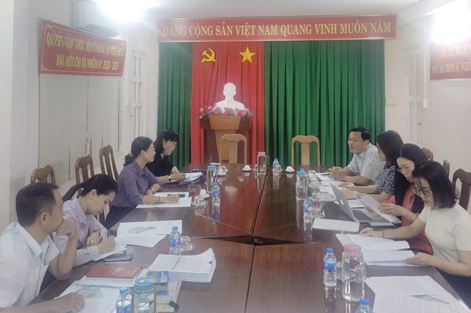 Đoàn công tác Cục Du lịch Quốc gia Việt Nam làm việc với Ban Quản lý Khu du lịch quốc gia Núi Sam.