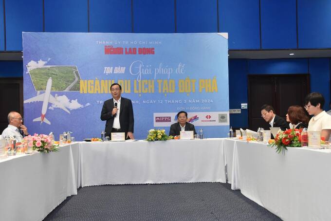 Ông Nguyễn Trùng Khánh - Cục trưởng cục Du lịch Quốc gia phát biểu tại tọa đàm.