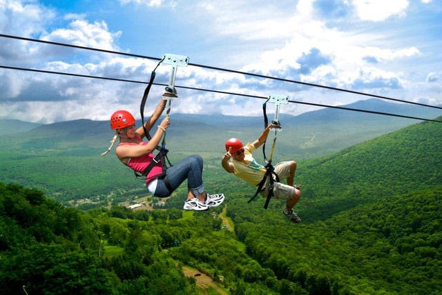 Mô hình thể thao mạo hiểm zipline (ảnh minh họa).