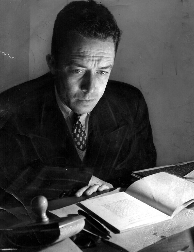 Nhà văn, nhà báo, triết gia người Pháp - Albert Camus (1913-1960)