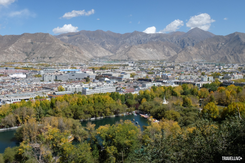 Toàn cảnh thủ phủ Lhasa nhìn từ Potala