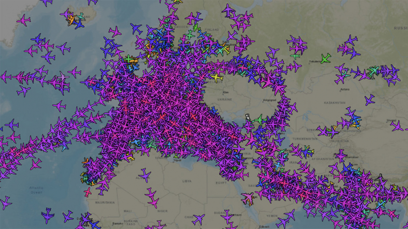 Chiến sự Nga-Ukraine, theo các chuyên gia, có thể “vẽ lại bản đồ hàng không thế giới”. (Ảnh: CNN)