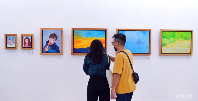 Triển lãm “Home” giới thiệu 36 tác phẩm, được tổ chức nhân kỷ niệm sinh nhật họa sỹ Hoàng Định 70 tuổi, hướng đến chủ đề sáng tác chung về ký ức Hà Nội và gia đình
