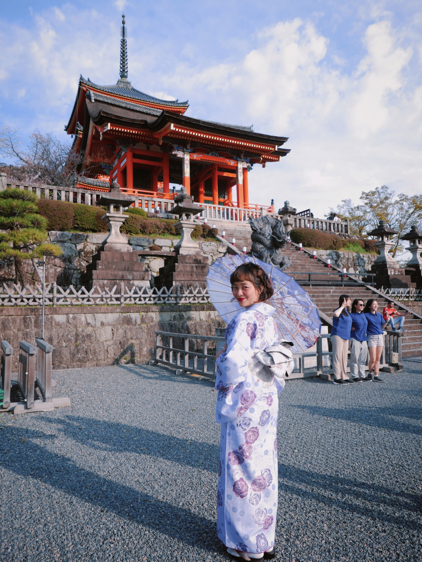 Diện kimono, bạn sẽ có những bức ảnh thật đẹp kỷ niệm chuyến thăm thành phố Kyoto lịch sử