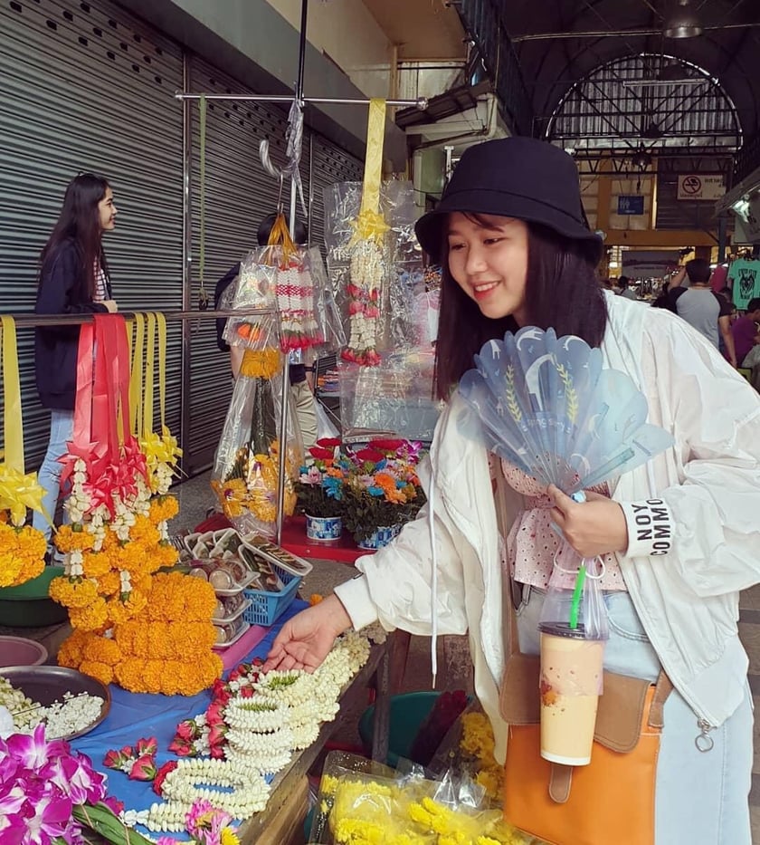 Một tháng ở Thái đủ để Minh Trinh trải nghiệm văn hoá ẩm thực độc đáo nơi đây