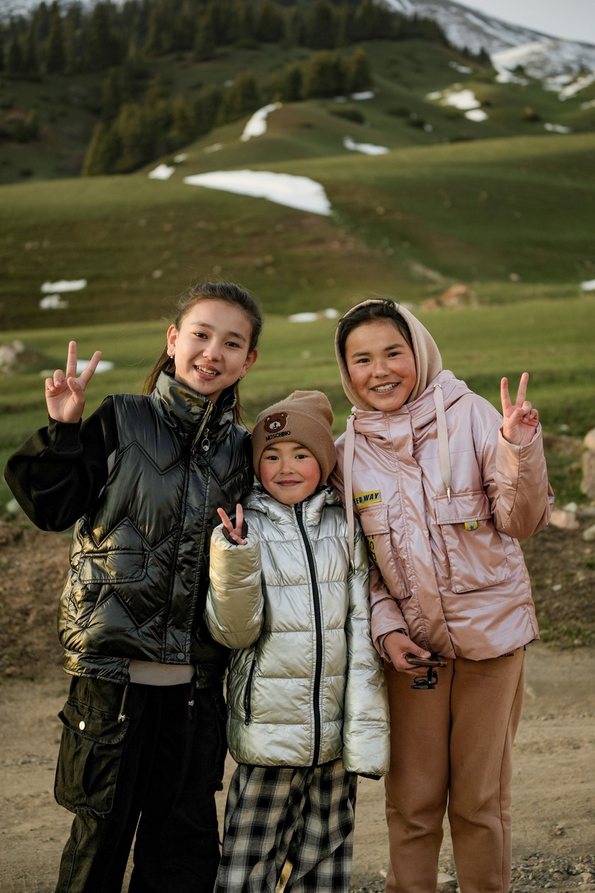 Người dân ở Kyrgyzstan được nhận xét là cực kỳ thân thiện, hiếu khách