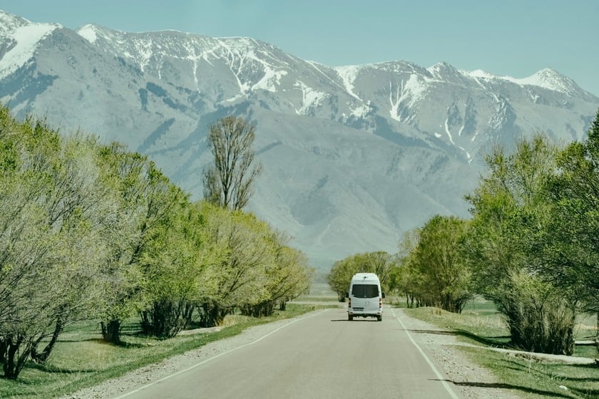 Mùa Xuân trên những nẻo đường Kyrgyzstan