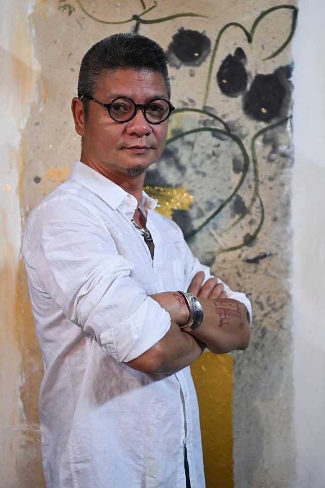 Chân dung họa sỹ Trần Nhật Thăng.