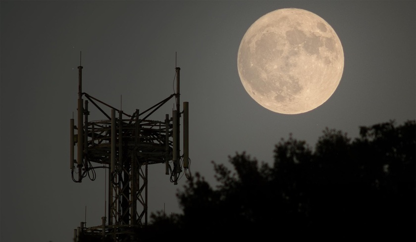Siêu trăng đầu tiên năm 2023, có tên gọi là trăng sấm sét xuất hiện với vẻ đẹp huyền ảo