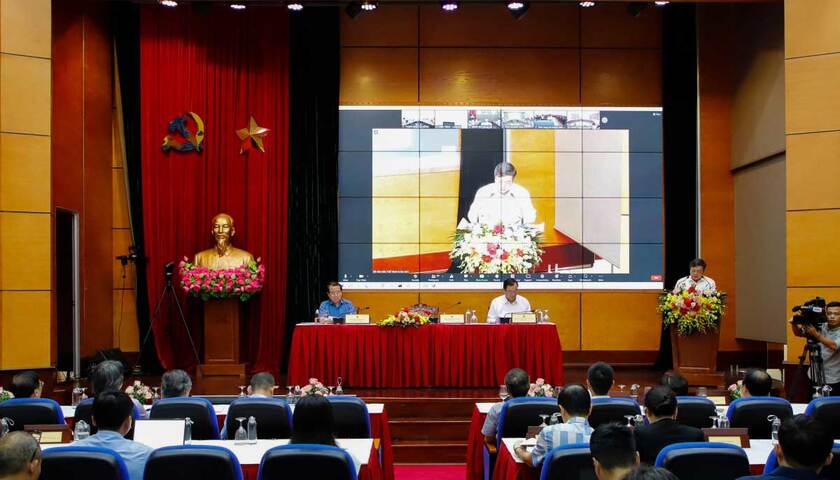 Hội nghị phổ biến các văn bản mới nhằm đẩy nhanh phục hồi, tăng tốc phát triển du lịch Việt Nam hiệu quả, bền vững do Bộ VHTT&DL tổ chức.