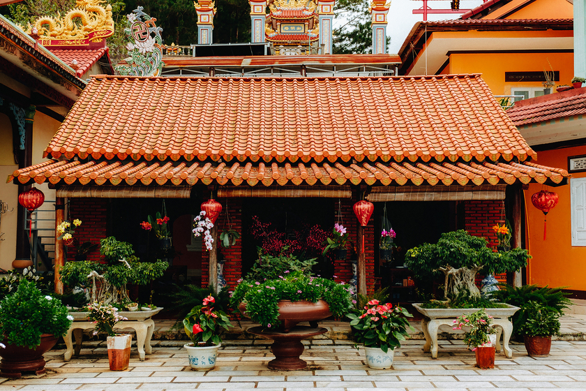 Vào thuở mới thành lập, Giác Nguyên Tự được xem là ngôi chùa cổ, kết cấu đậm nét nghệ thuật cổ truyền Việt Nam.