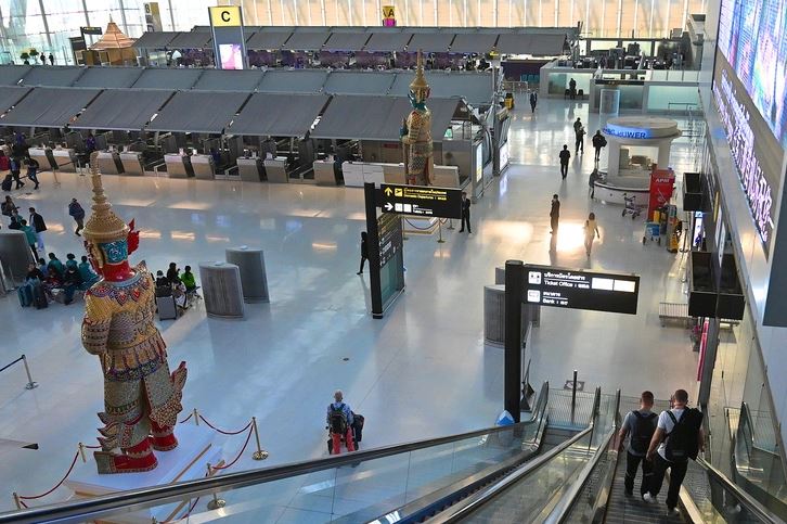 Sân bay Suvarnabhumi ở Bangkok cùng một số sân bay khác của Thái Lan sẽ được nâng cấp, mở rộng - Ảnh: AFP