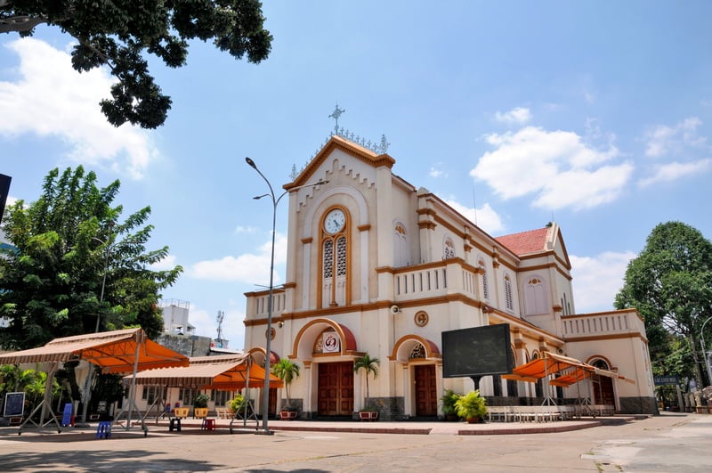 Nhà thờ Chí Hòa  tọa lạc ở số 149 đường Bành Văn Trân, phường 7, quận Tân Bình.