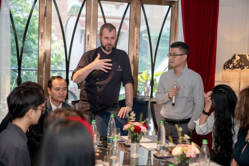Sự kiện chào đón 170 năm thương hiệu gia dụng hàng đầu nước Đức được tổ chức với sự góp mặt của đầu bếp nổi tiếng Stephan Zoisl đến từ Michelin Table Singapore.