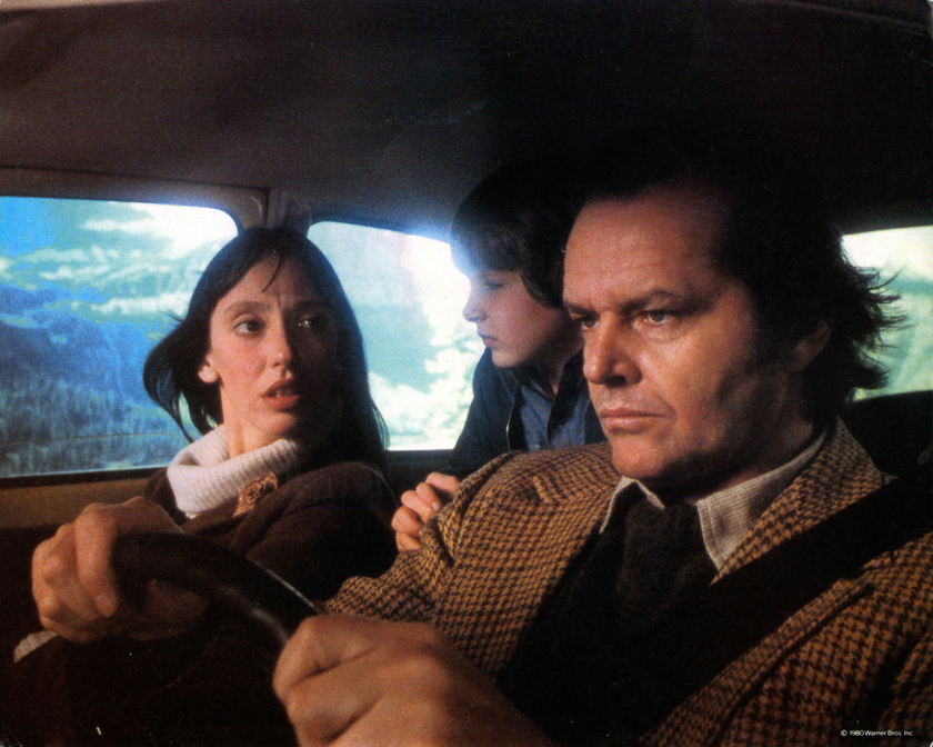 Sự biểu đạt của Jack Nicholson trong vai Jack Torrance tạo nên dấu ấn mạnh cho bộ phim.