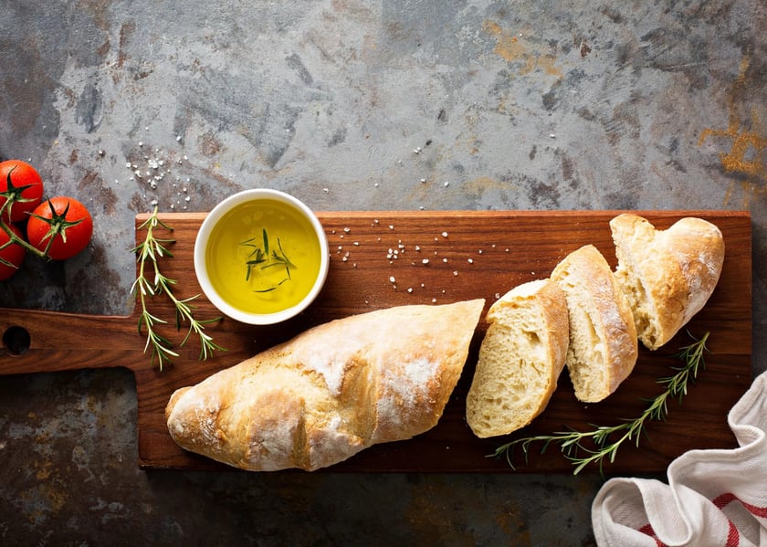 Bánh mì Baguette là một trong những biểu tượng ẩm thực của nước Pháp.