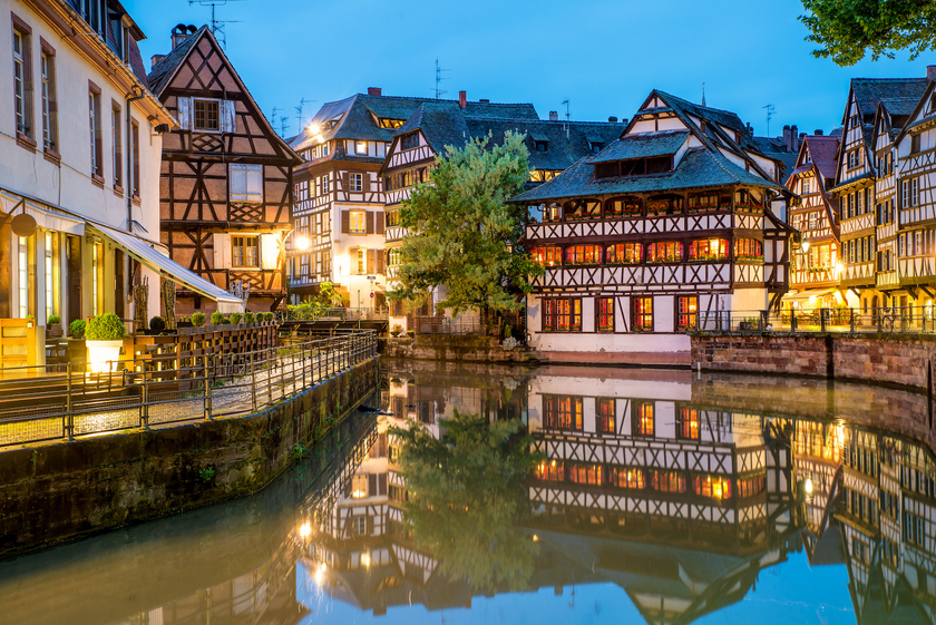 Strasbourg cổ kính được xem như trái tim làm nên sự quyến rũ độc đáo giữa lòng nước Pháp.